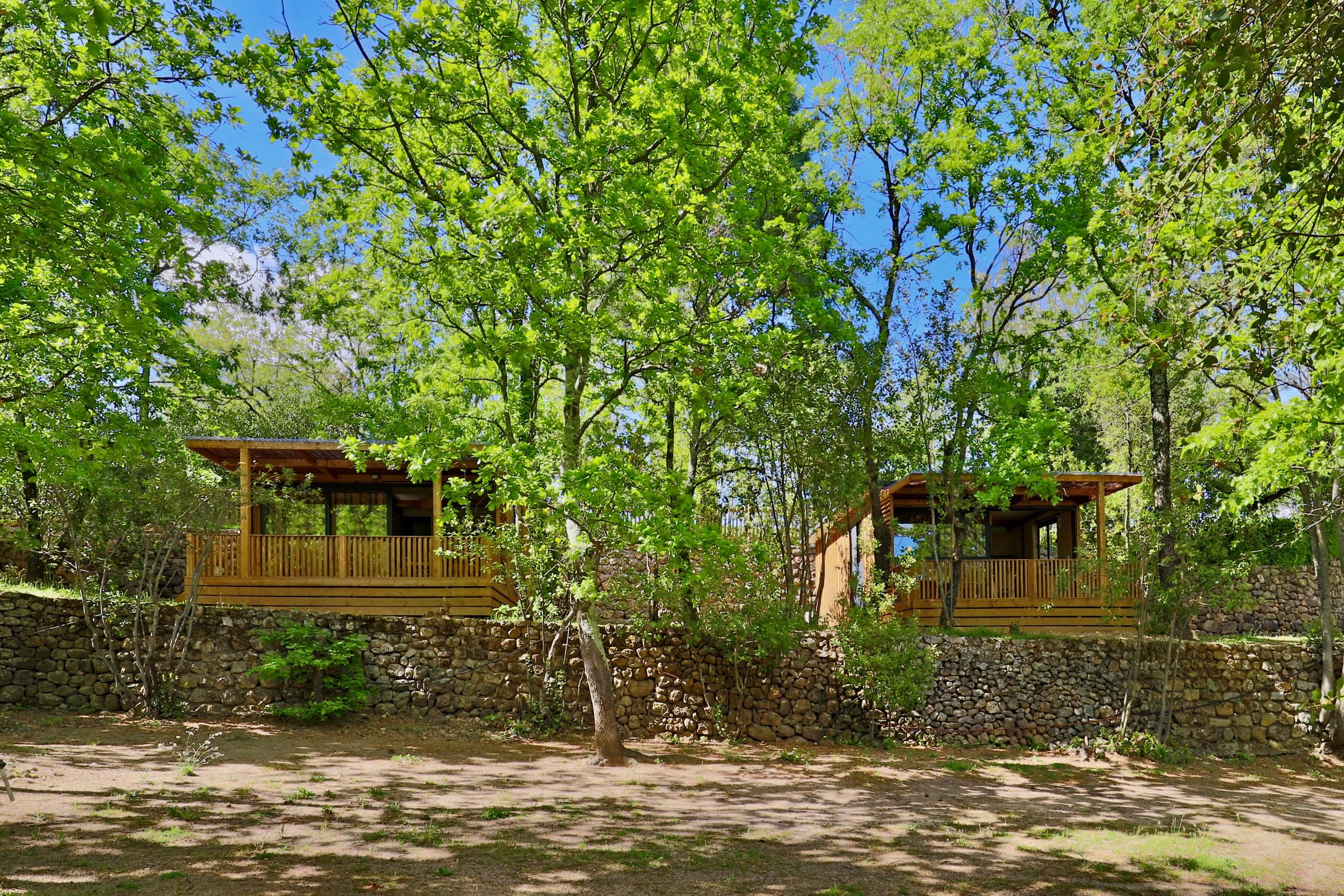 Chalet morea camping du vignal location piscine nature pour vivre la slow life en Ardeche