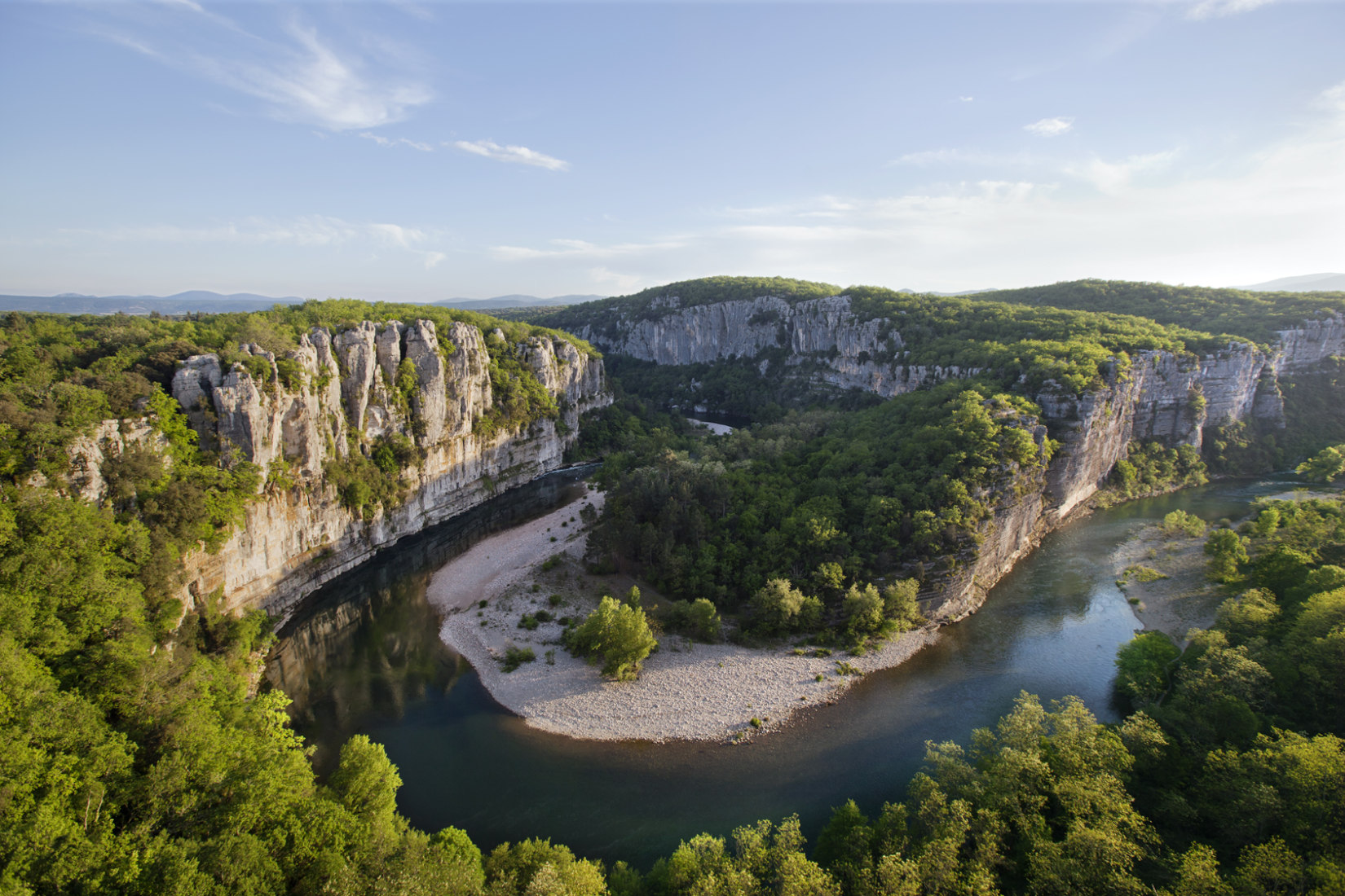 Camping riviere pour vivre la slow life en Ardeche